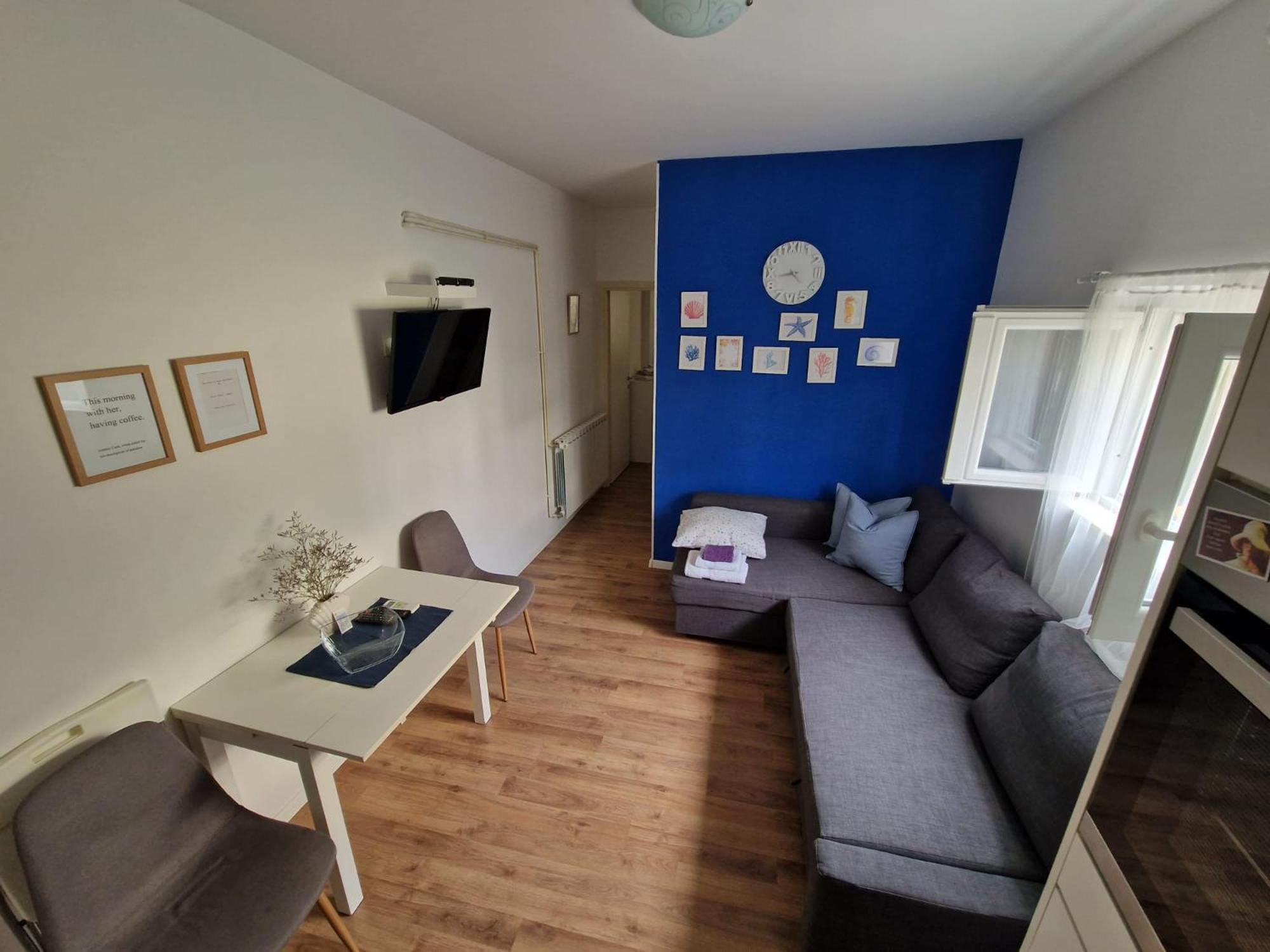 Apartments Bepa Макарска Екстериор снимка